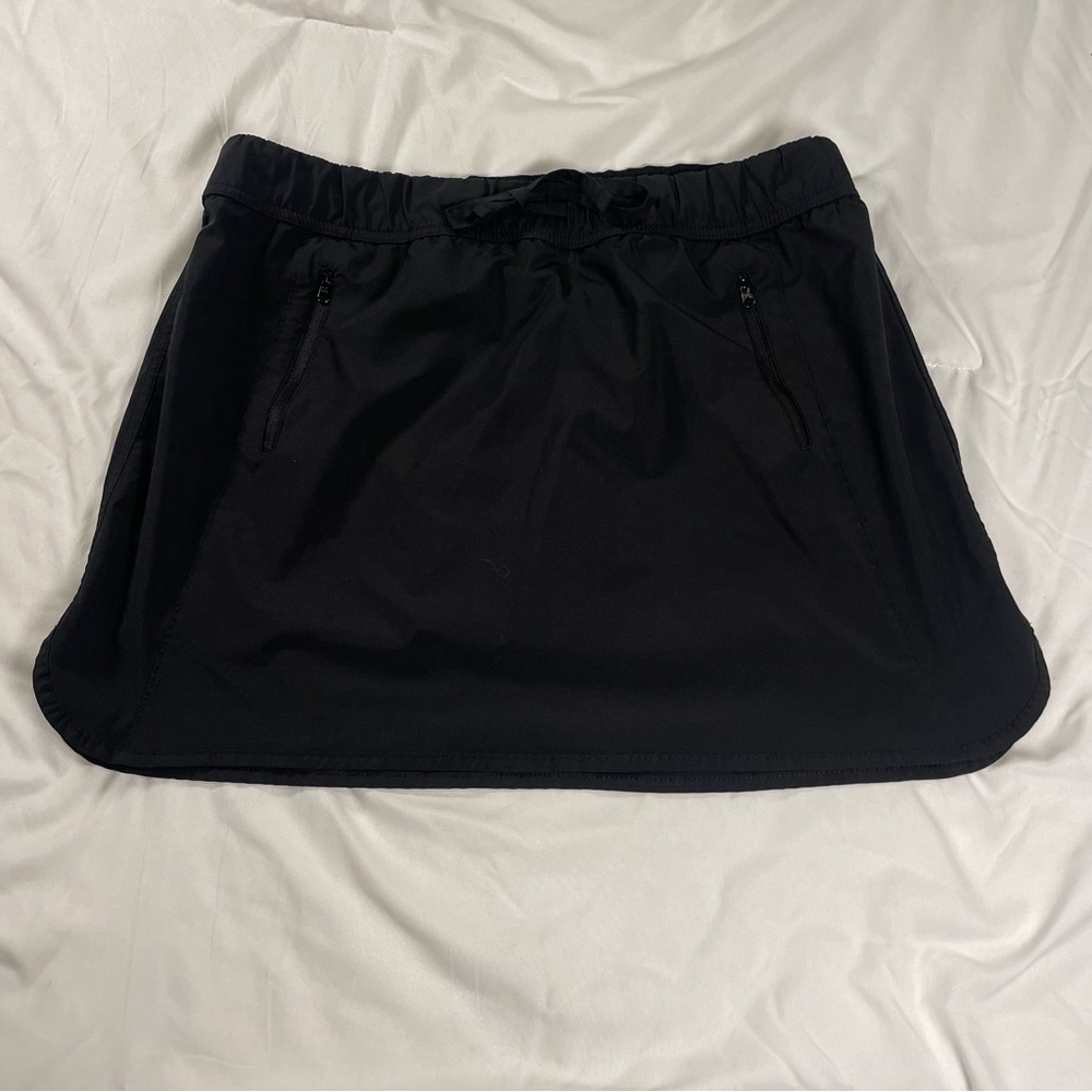 Magellan Black Water-Repellent Skort XL Built-In Shorts, Zip Pockets, Activewear